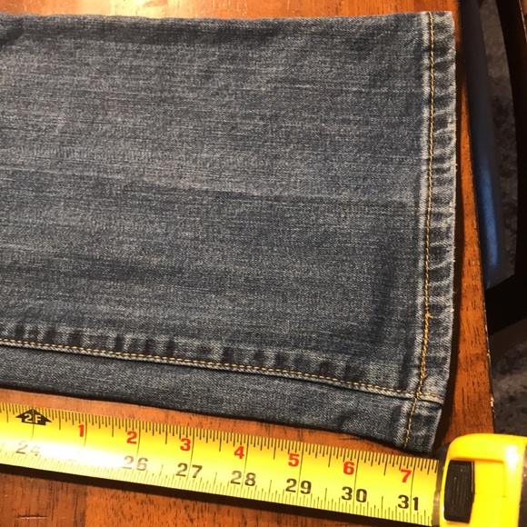 Levi’s 515 Boot Cut Jeans - Picture 9 of 10
